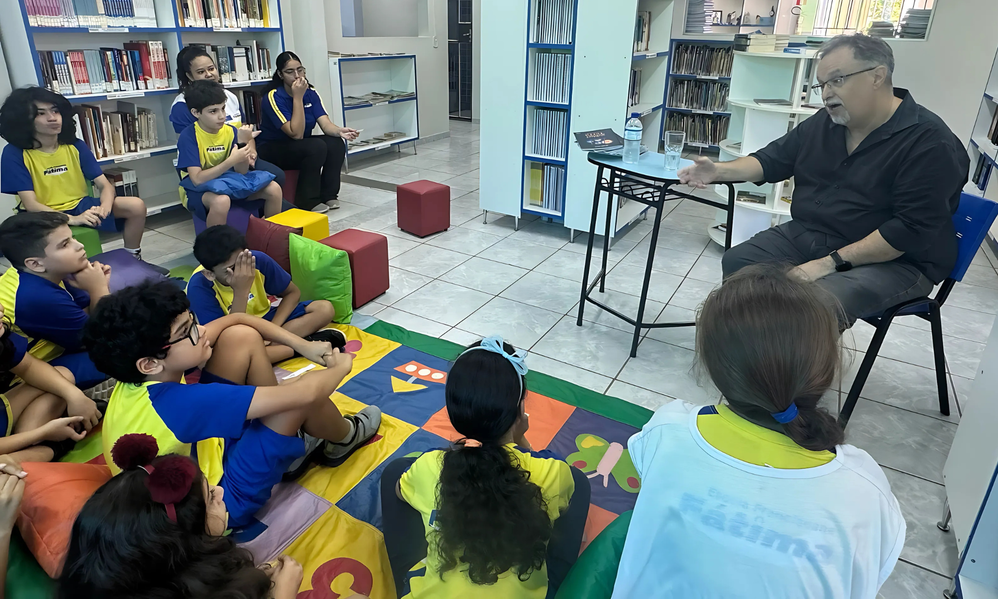 Autor Presente, Inspiração Viva: Ricardo Mariz Visita a Escola Franciscana.